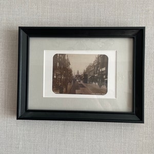 Ramka ze starą pocztówką vintage miasto metropolia miasto gmina