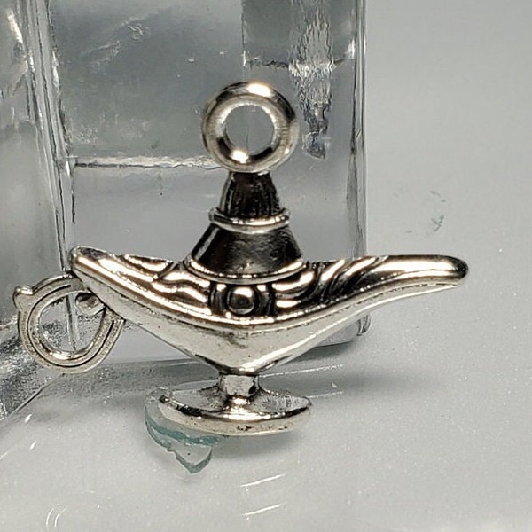 Magic Lamp, Aladdin's Lamp Charm, Genie Charm, Lantern Charm, Lamp Charm, Charms/Pendant - Zinc Alloy- 22x18mm  1, 5, 10, 20 pc lots