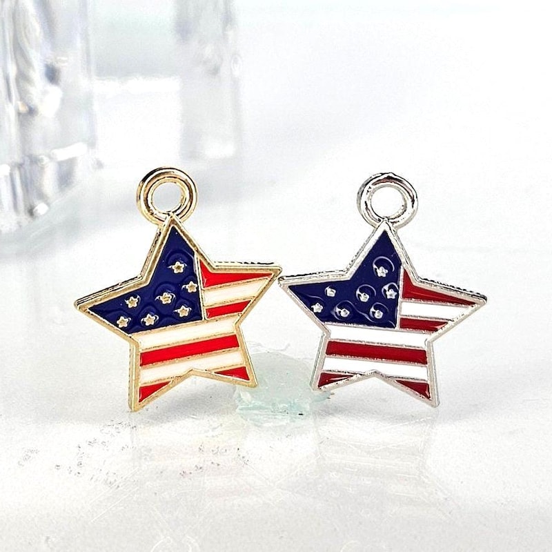 Austrian Crystal USA American Flag Patriotic Pin Brooch Silver Tone Prong Set Round Clear Red Blue Stones