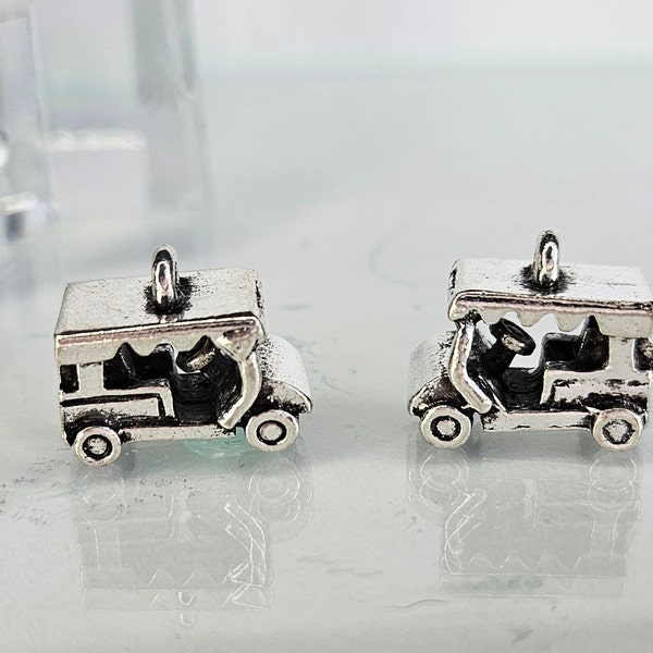 2 Pc Lot 3D Golf Cart Charm, Golfing Vacation, Golf Course, Golf Charm, Golfer's Charm, 3D Charm Charm/Pendant  16x14mm