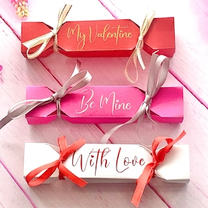 Love Crackers, Anniversary Gift, Fill Your Own Crackers, Gift for Valentine, Chocolate Box, Favour Box, Lindor Chocolate Holder,