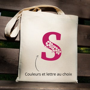 Tote bag personnalisé. Grand sac en toile fourre-tout lettre floral et couleur aux choix. Cadeau femme, cadeau Noël. cadeau maman,