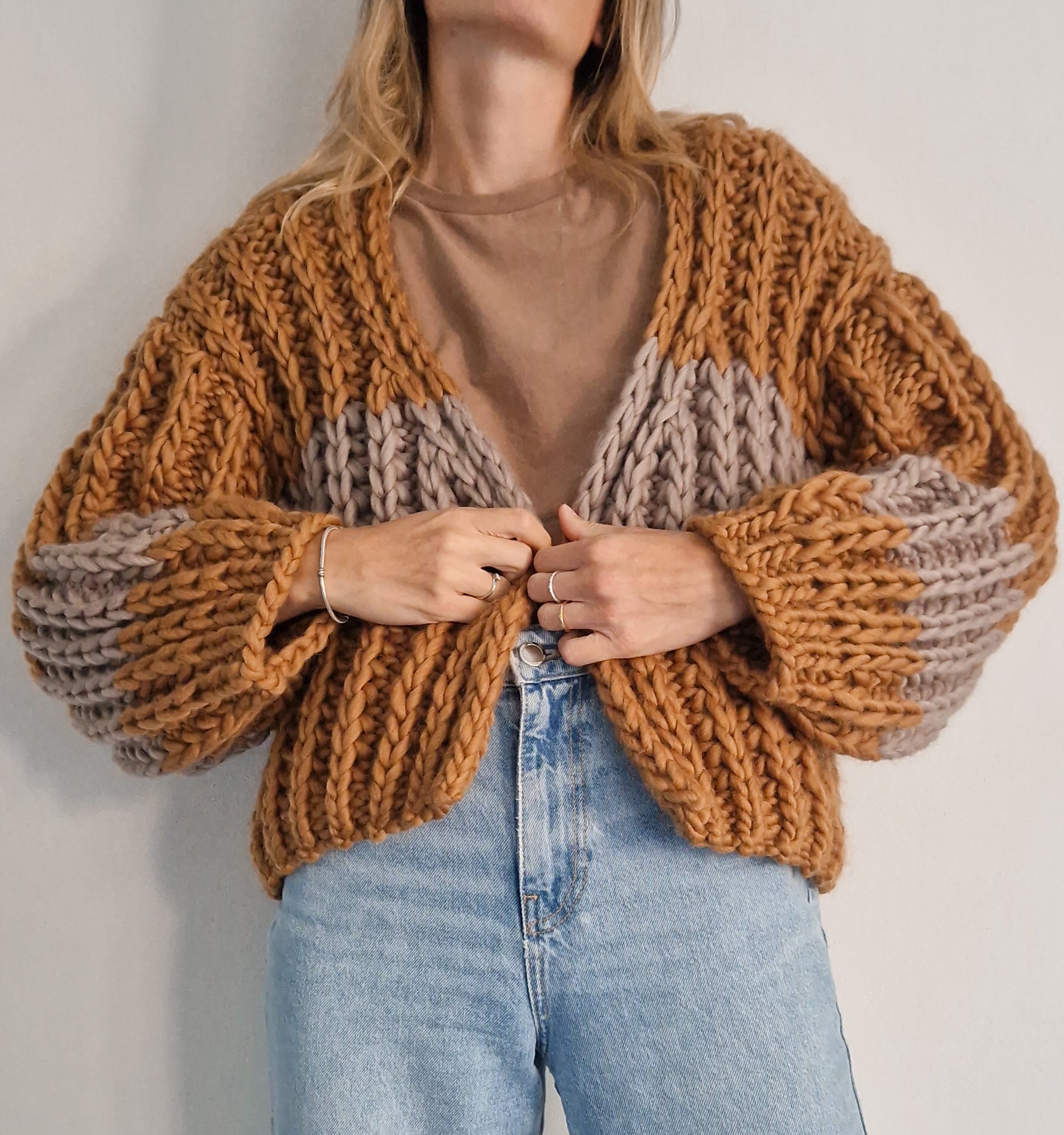 Venere Cardigan Knitting Pattern | Instant Digital Download