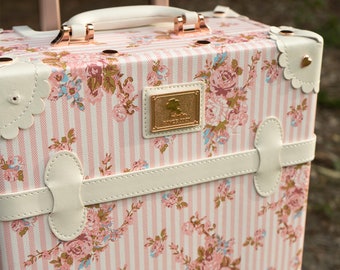 Personalized Pink Floral Suitcase For Women, Luggage Set with Spinner Wheels and TSA or Combo locks, Vintage Style  World Traveler Gift