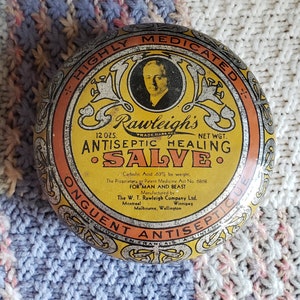 Vintage Rawleigh's Antiseptic Healing Salve Carbolic Acid for Man and Beast 12 Ozs. about 1/4 full