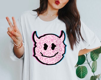 Smile Face T-Shirt - Oversized Trendy Shirt | Y2K Retro Smile Face Shirt | Happy Face Preppy Devil Smiley Face Animal Print Y2K Aesthetic