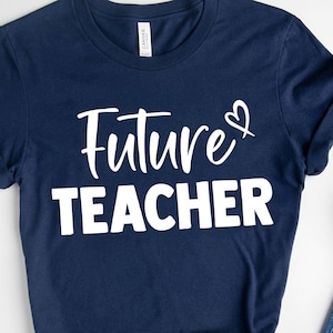 Futur enseignant svg, enseignant svg, enseignant en cours svg, élève enseignant svg, appréciation de l’enseignant svg, école svg, fichier de coupe numérique