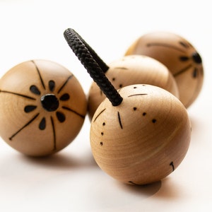 Boom Kashakas, A challenging and fun percussion instrument