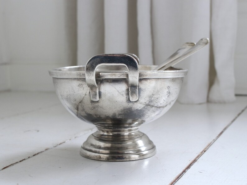 Antique Hotel Silver Footed Serving Bowl, Vegetable Bowl, American Hotel Amsterdam 1881, Collector's Item, Farmhouse Kitchen Decor. image 5