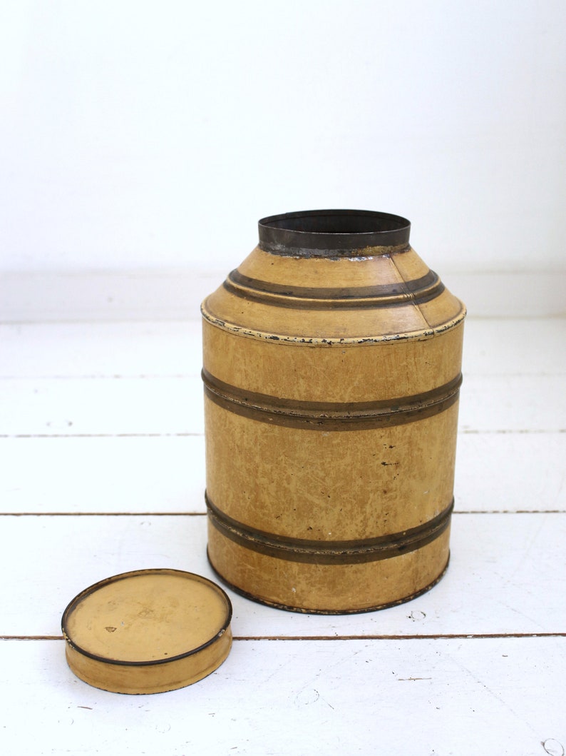1X Antique Round Grocery Tin, Storage Tin, Mustard Yellow.Collectible Item Farmhouse Kitchen Decor Country Style. image 4