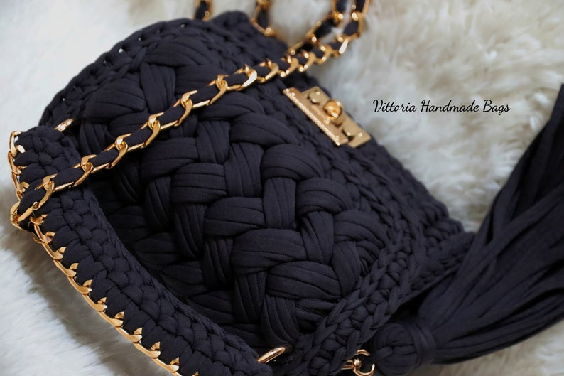 Borsa uncinetto gift for woman crochet bag bolso punto puff borsa fettuccia marshmellow bag bolso crochet idea regalo donna tshirt yarn bag immagine 6