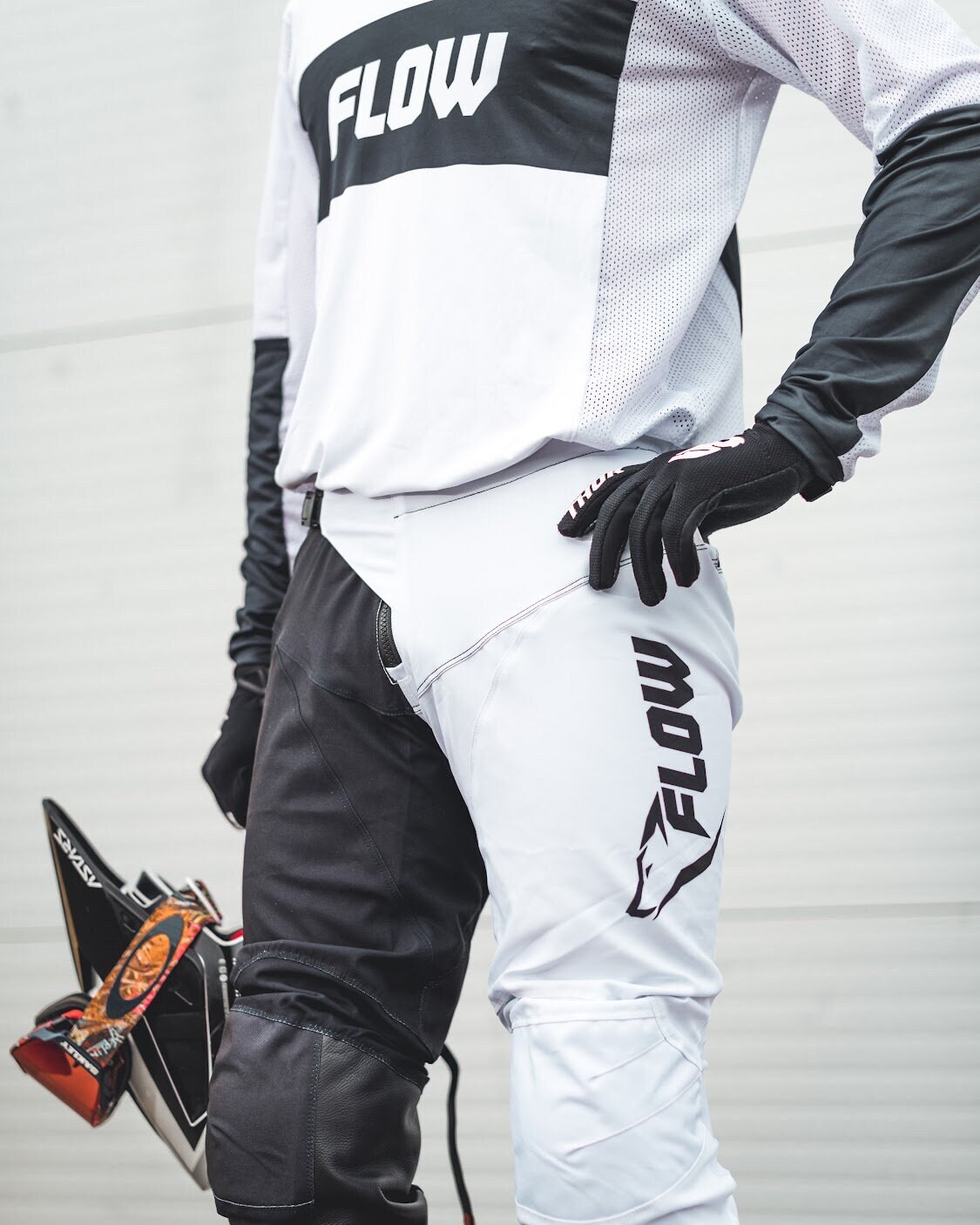 Motocross outfit for women, Cargo pants | Coachella Outfits For Girls |  cargo pants, Coachella Outfits,