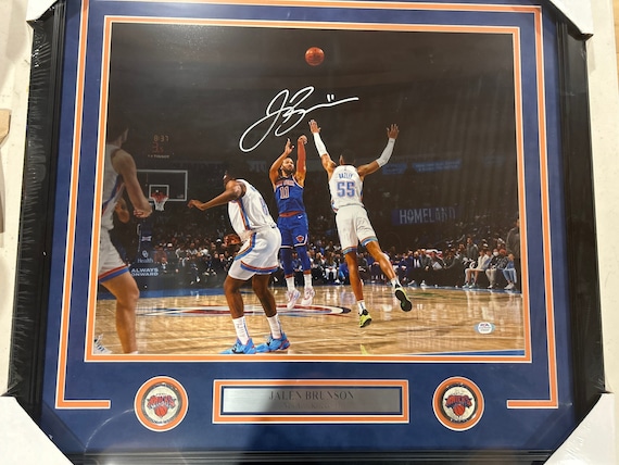 Jalen Brunson Autograph Signed Knicks 16x20 Photo Black Framed 
