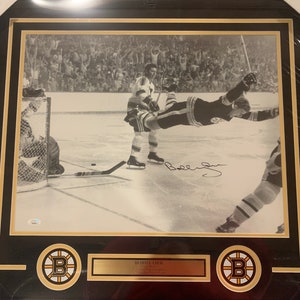 BOBBY ORR The Flying Goal Signed Autograph Auto (JSA)16x20 Photo Boston  Bruins