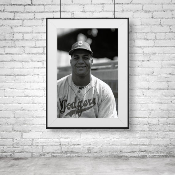 Brooklyn Dodgers Jackie Robinson And Roy Campanella Together in 1948. 8x10  Photo Picture mf