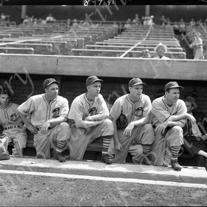 Oryginalny negatywowy wydruk z 1941 roku z Pirates Dugout