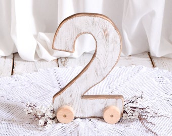 Wooden two sign, number two, second birthday, cake smash, photo session, children photography, baby photo props