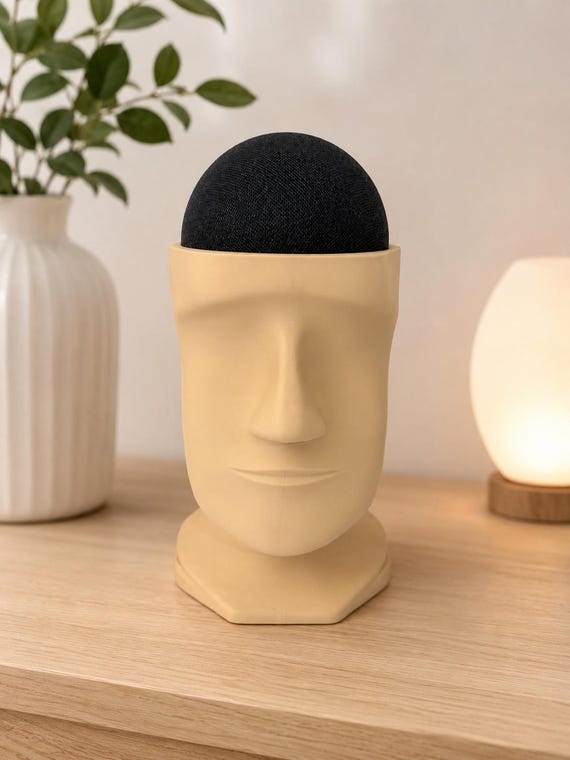 Modern Head Smart Speaker Stand | Holder for Alexa & Smart Devices | Minimalist Home Office Desk Organiser | Multiple Colours by QuirkyProductsLtd