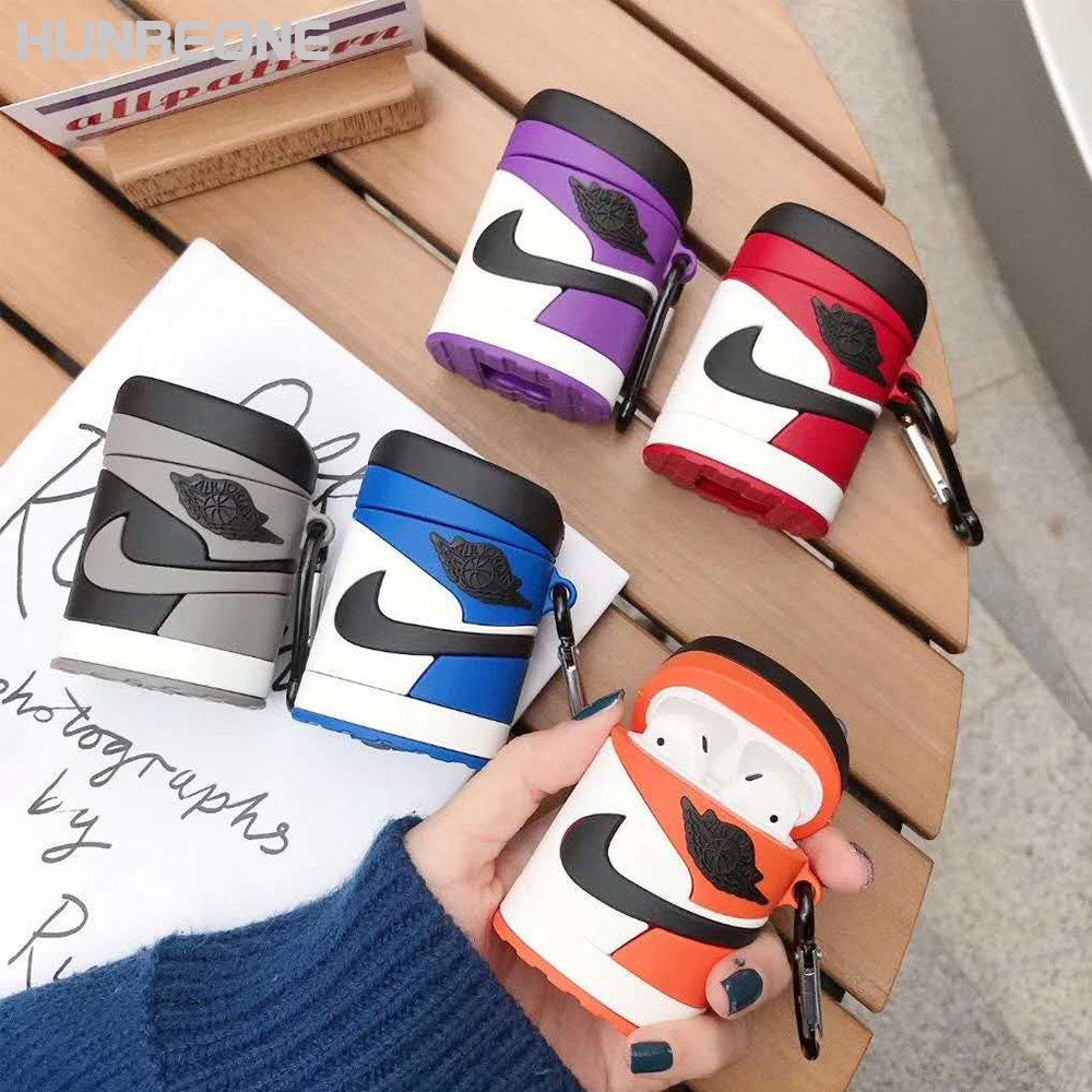 Air Jordan Airpod Case Jordan 1 Optik 