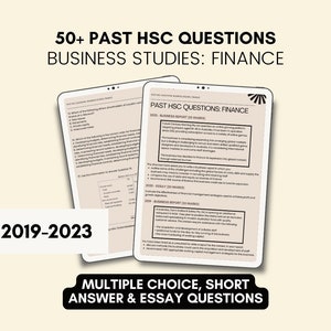 Può includere: Un primo piano di un documento con il titolo "Oltre 50 domande HSC passate Studi aziendali: Finanza" e gli anni 2019-2023. Il documento contiene domande a scelta multipla, domande a risposta breve e domande di saggio relative alla finanza aziendale.