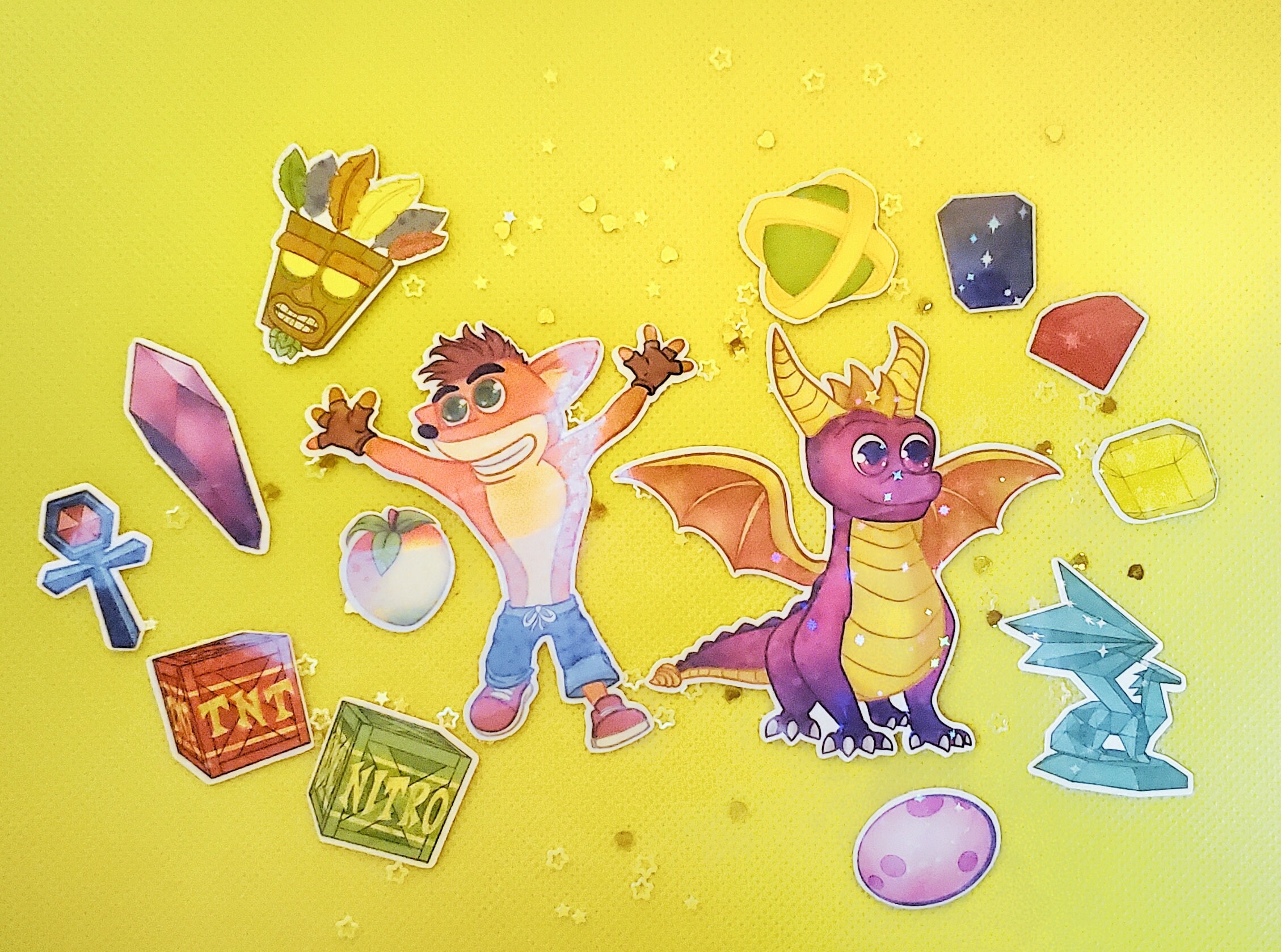 Bd Sticker Video Game Multi Sticker Packs Dragon and Bandicoot Holographic Vinyl ...