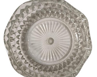 Vintage Indiana Glass Diamond Point Przezroczysta szklana mała popielniczka stołowa