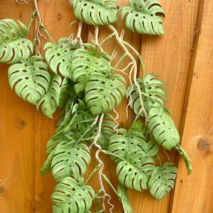 Real Touch Artificial Monstera Leaf Garland 80 cm, High Quality Tropical Garland, Monstera Leaf Vine, Botanical Garland, Real Touch Greenery