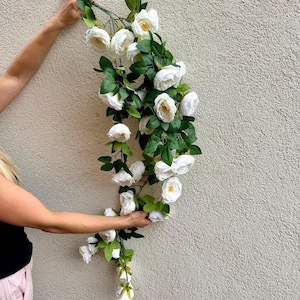 Artificial White Rose Garland – Elegant Faux Flower Vine for Wedding Arch, Home Decor, Backdrop, or Event Styling