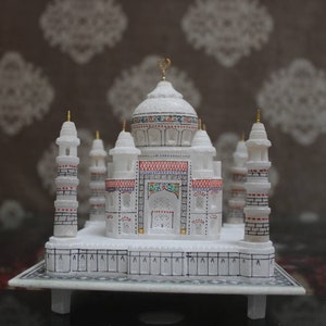 Taj Mahal Is Een Ivoor-wit Marmeren Mausoleum In India Stock Afbeelding