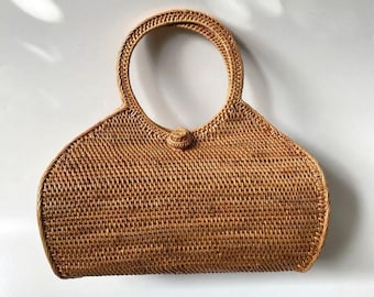 Handcrafted Rattan Bag – Natural Woven Eco-Friendly Summer Tote