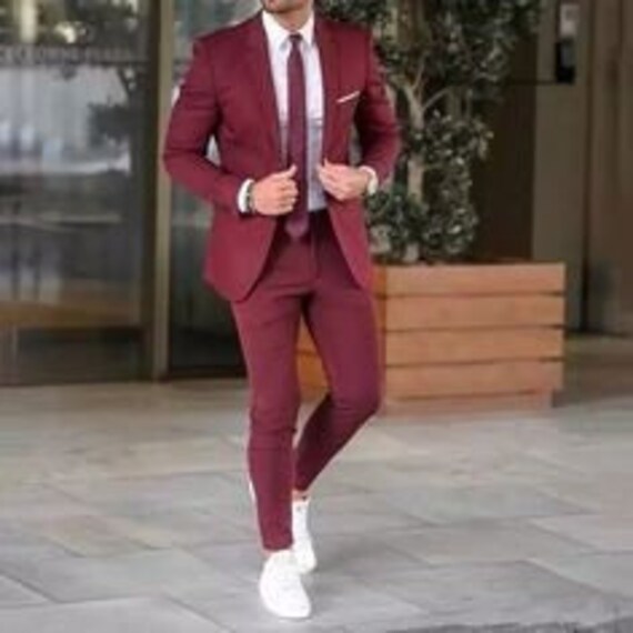 Shoes on hotsell maroon suit