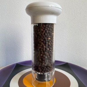 White Pepper Mill designed by Pino Spagnolo for Biesse, MADE IN ITALY