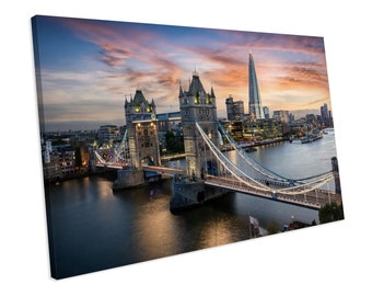 Designart TAP10183-80-68 Beautiful View of Tower Bridge London Cityscape Blanket Décor Art for Home and Office Wall Tapestry x Large x 68 in 80 in Created On Lightweight Polyester Fabric Designart TAP10183-80-68 Beautiful View of Tower Bridge London Cityscape Blanket Décor Art for Home and Office Wall Tapestry x Large x 68 in 80 in Created On Lightweight Polyester Fabric