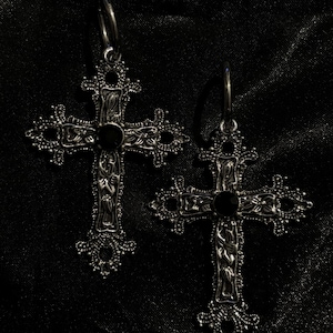 gothic cross hoop earrings || gothic jewellery || gothic || alternative || goth || vampire || witch || halloween jewellery || alt jewellery