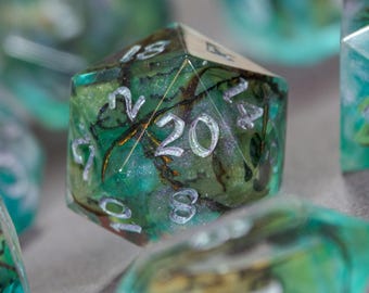 Wizard's Secret - Handmade dice, 7 piece set, tabletop