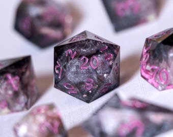 The prodigy - Handmade dice, 7 piece set, tabletop