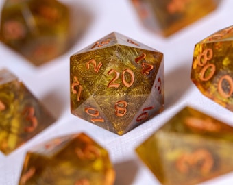 Fields of Summer - Handmade dice, 7 piece set, tabletop