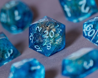 Blue Lily - Handmade dice, 7 piece set, tabletop