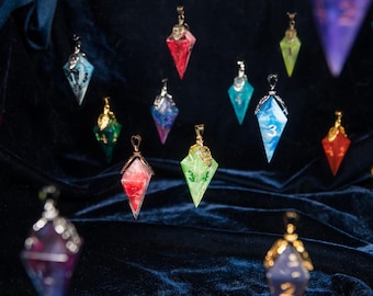 Teardrop shaped d4 necklace - various designs