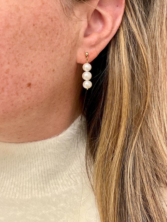 Freshwater Pearl Earrings, 14k Gold Filled, Natural Pearl Earrings, Genuine  Freshwater Pearl Earrings, Dainty 14K Gold Filled Pearl Earrings