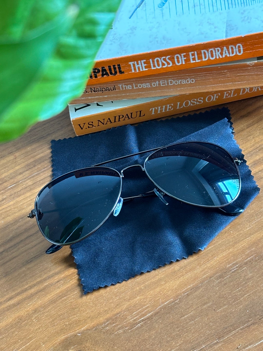 JJ Maybank Aviator Sunglasses | OBX Inspired Vintage Metal  display picture 1