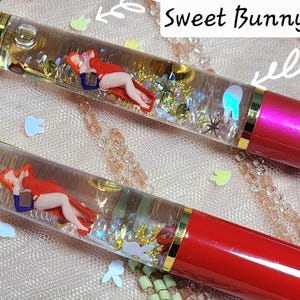 Femme Fatale 3D Float Pen | Stift | Miniatur-Figur | Nachfüllbare Tinte | Stationär Geschenk | Geschenk für Schriftsteller