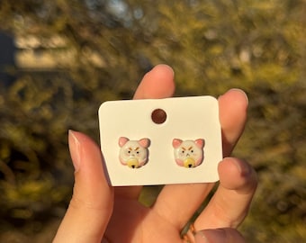 Pendientes de botón hechos a mano de Puppycat