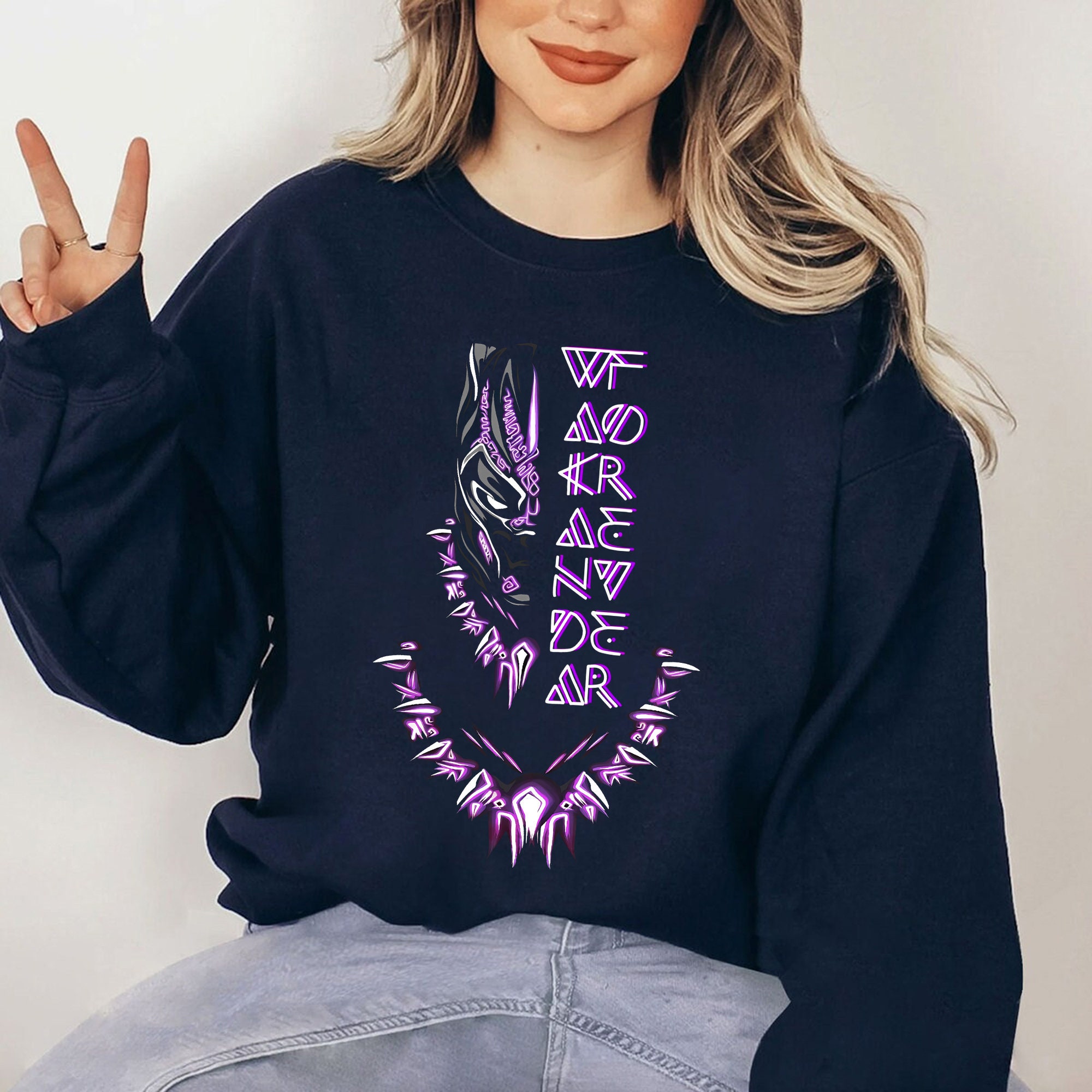 Discover Marvel Black Panther 2 Sweatshirt, Wakanda Forever Sweatshirt