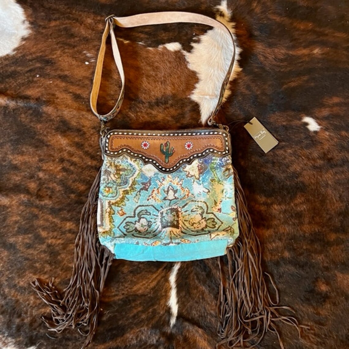 Myra Yellowstone Lone Creek Handtooled Bag in Ivory Mahogany