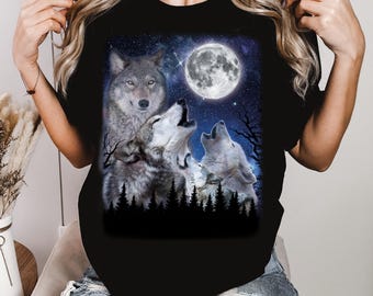 Vintage Style Wolf Shirt, Kitschiges Naturliebhaber T-Shirt, Spirit Animal Tee, Unisex Oversize Shirt, Wolf Watercolor Design, Tiere Mond