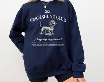 Vintage style dachshund sweater, dog sweatshirt dachshund, dog lover gift birthday, wiener sweater, minimalist retro typo sweater