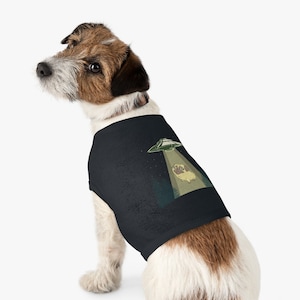 Alien UFO Taking a Cute Pug; Pet Tank Top