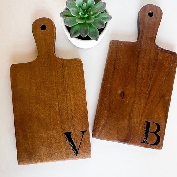 Engraved Mini Cheese Board | Wine and cheese board | Monogram Charcuterie board | Wedding Gift | Realtor Gift | Housewarming