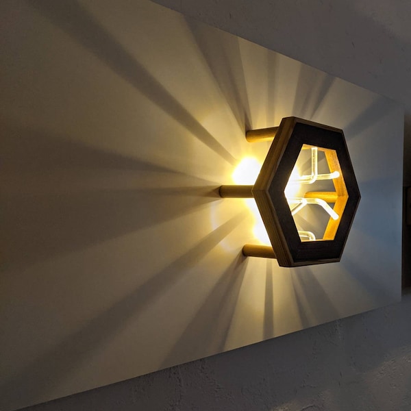 Lampe, Wandlampe, Unikat, Indirektes Licht, Glas, Leuchte, Beleuchtung, Sechseck, Hexagon, Holz, einzigartig